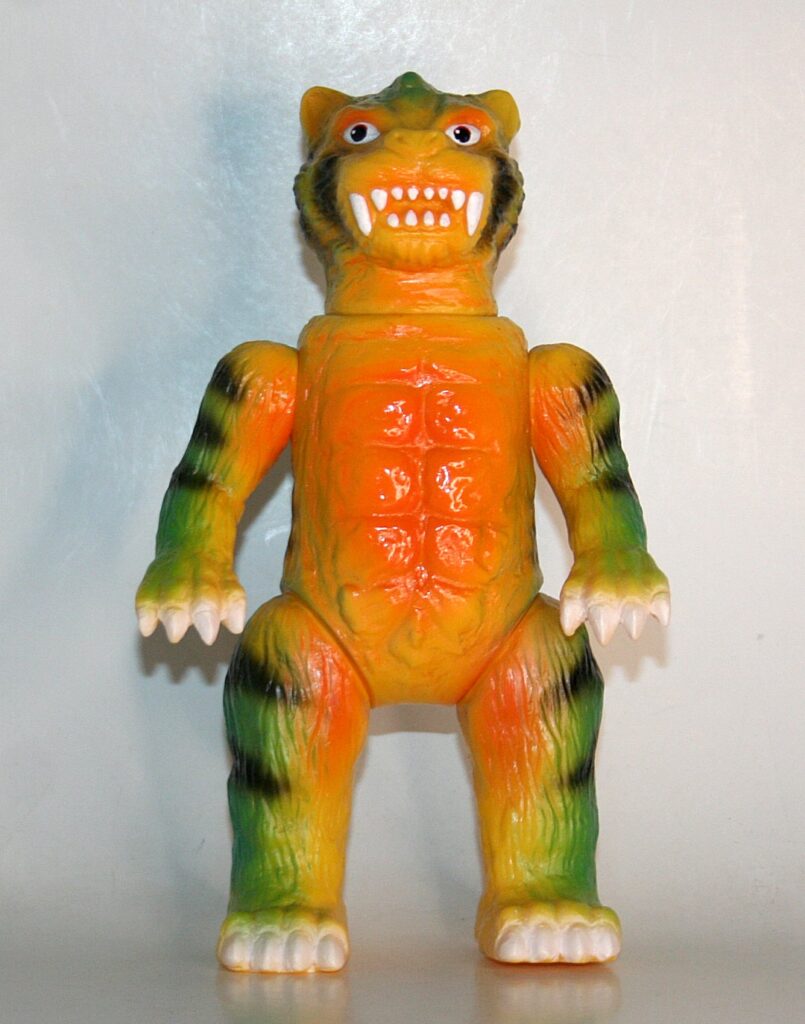Mayamark Yellow Ancient Kaiju Agus