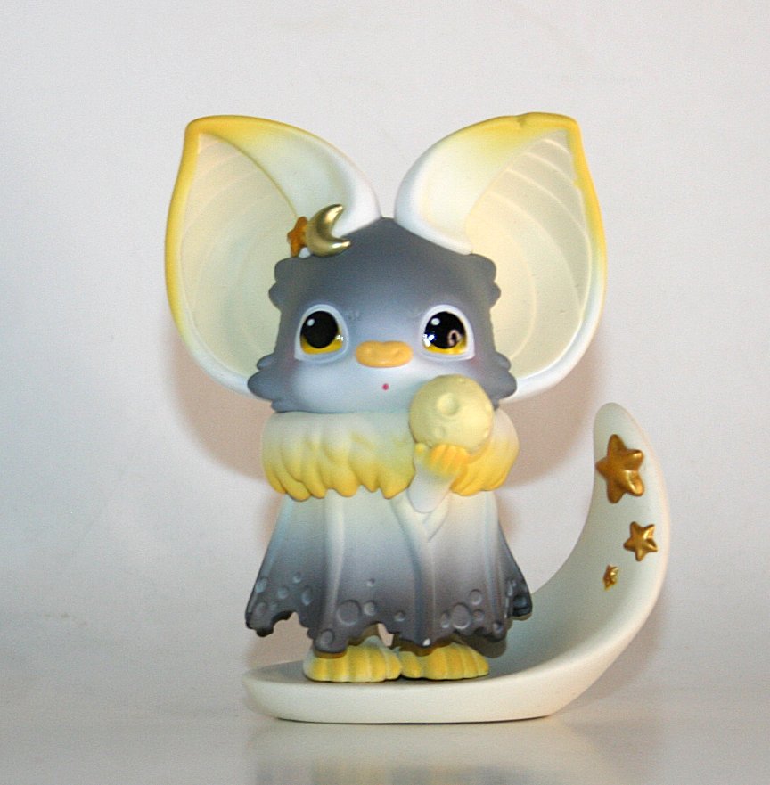 Pop Mart x Yoyo Yeung My Little Planets Moon Yoki