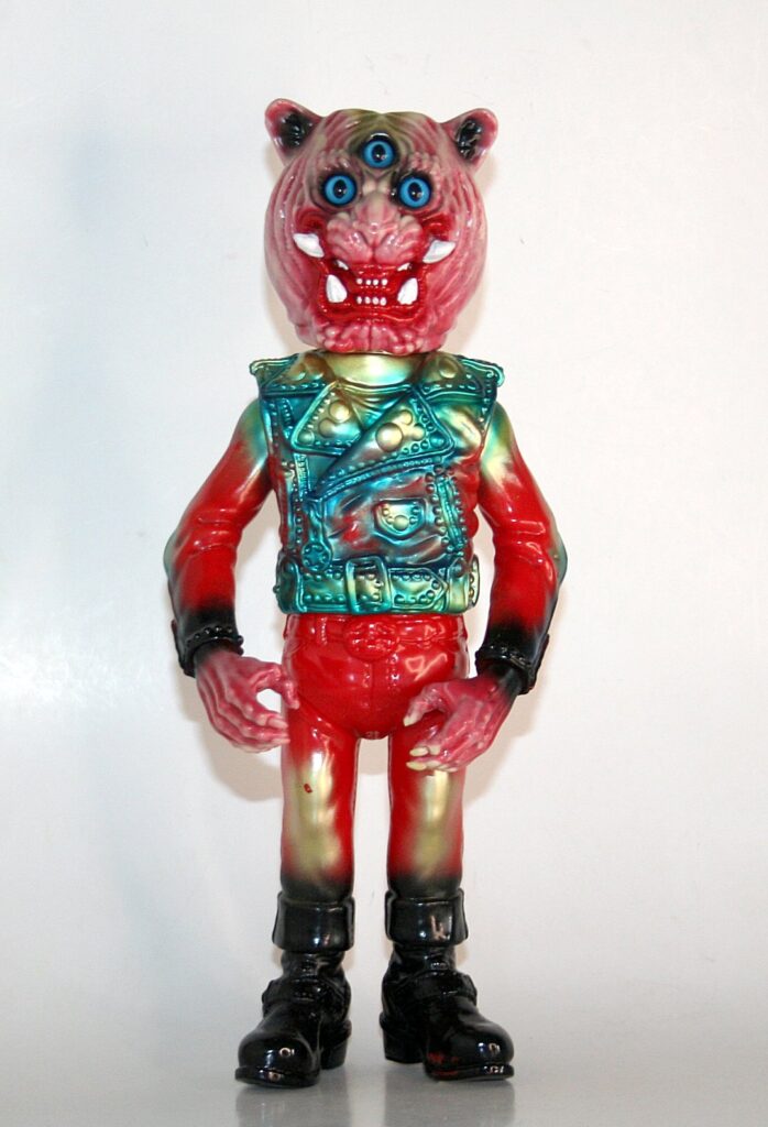 Purple Toys Kiyokawa Biker Red Three Eye Tiger