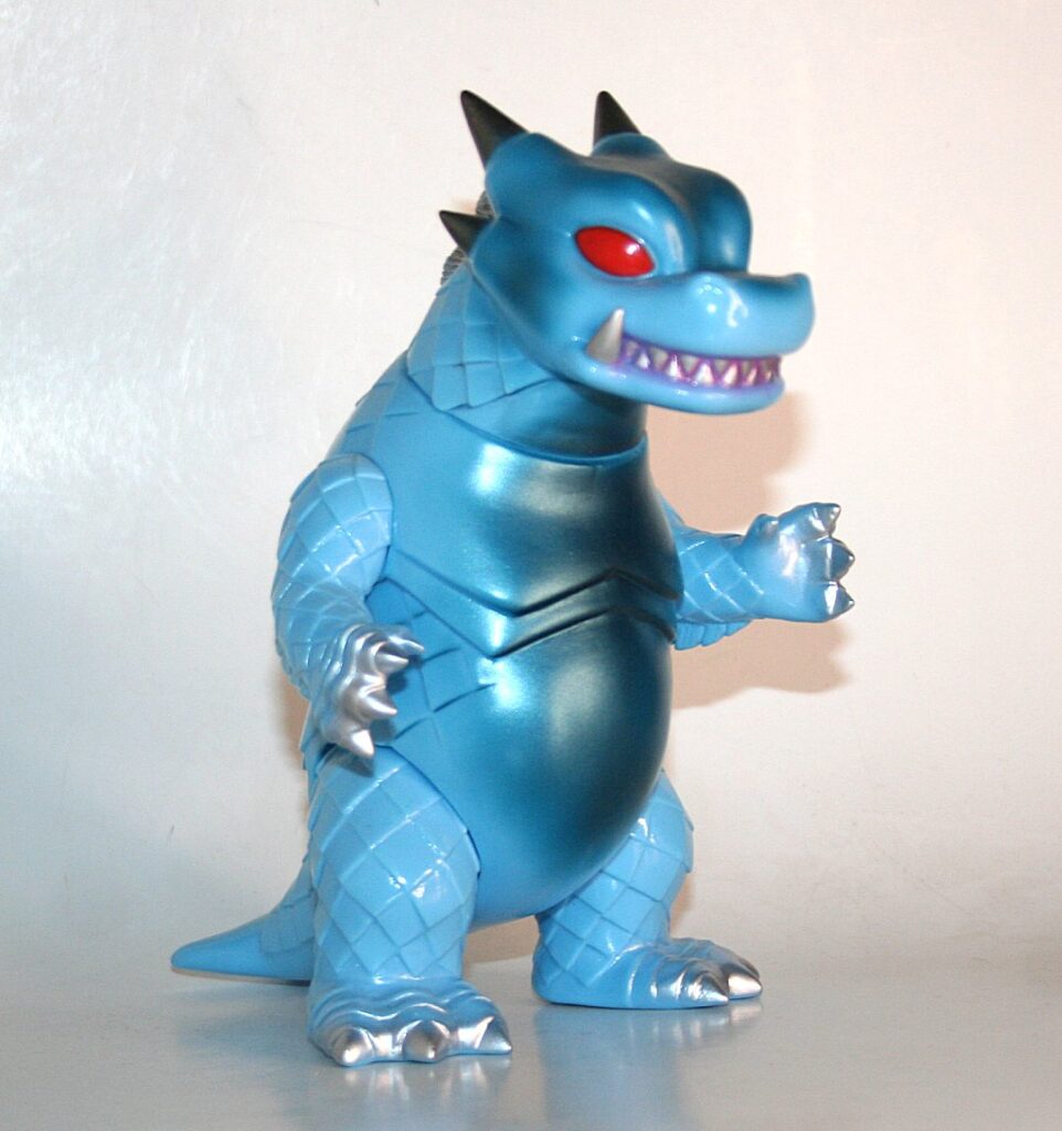 Rumble Monsters Painted Blue King Bop Dragon Sofubi Figure
