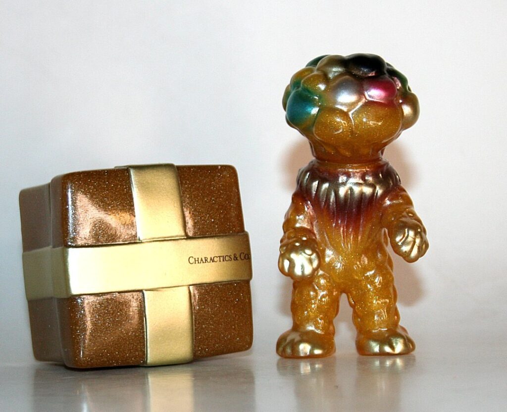 Charactics x Rumble Monsters Gold Lame Matango