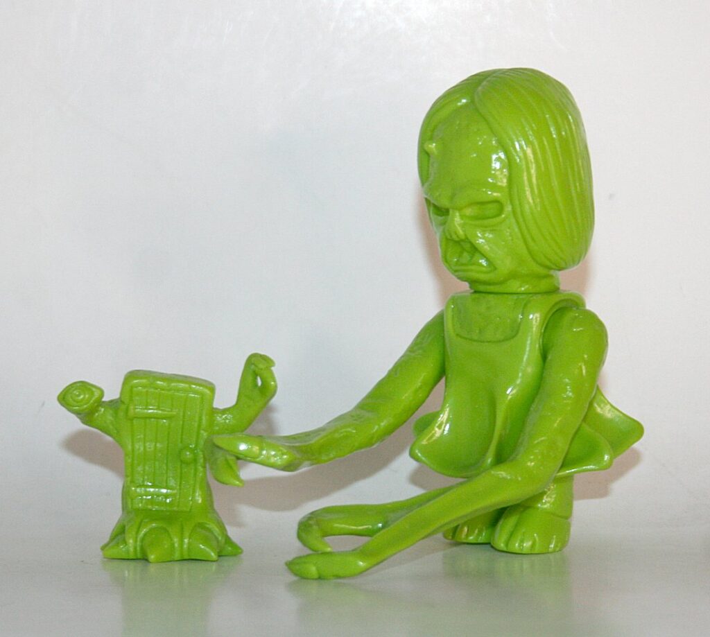 Secret Demon Service Green Dani x Door
