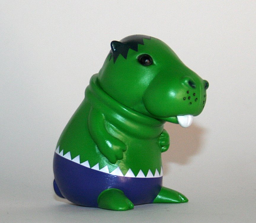Shikaruna Hulk Smash Mini Hippo