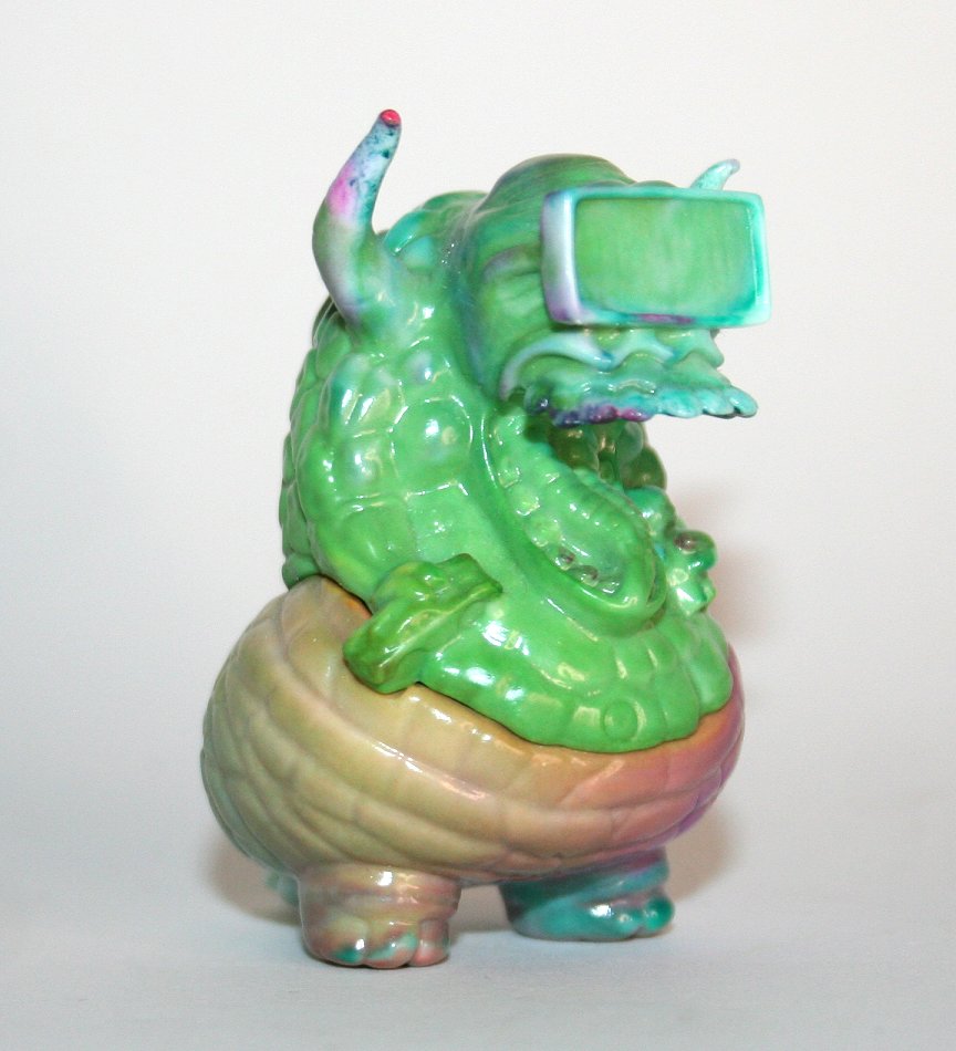 Unbox x Arshawsky WGT Multicolor Marbled Demon Cyborg V3