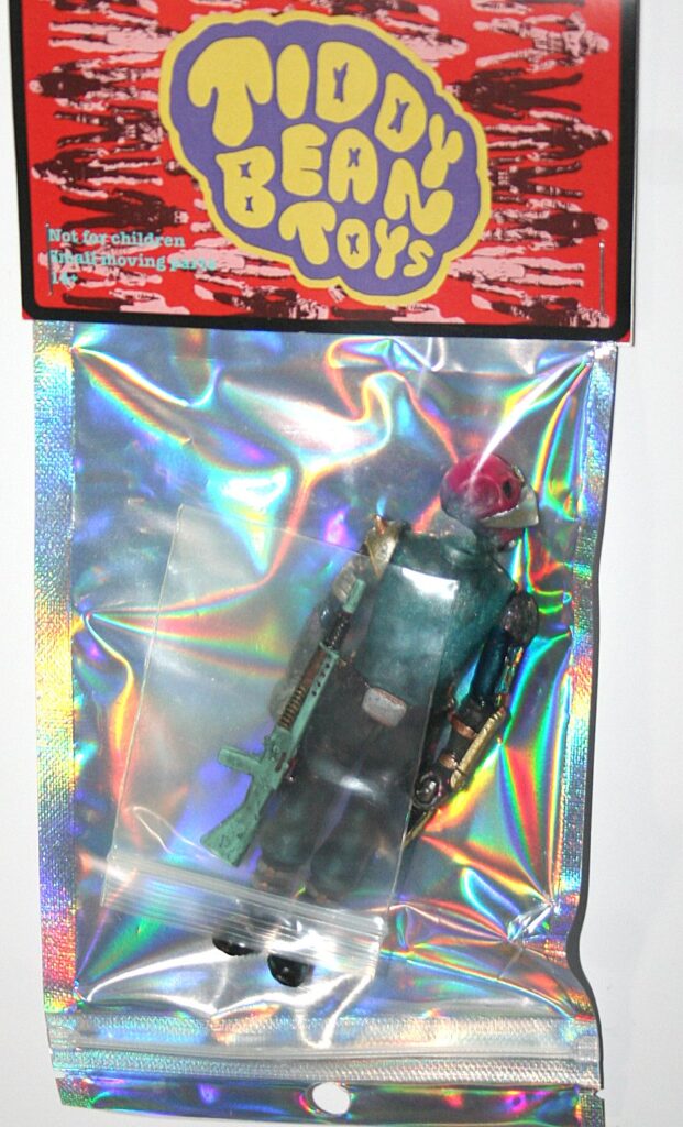 Tiddy Bean Toys Black Glassjaw