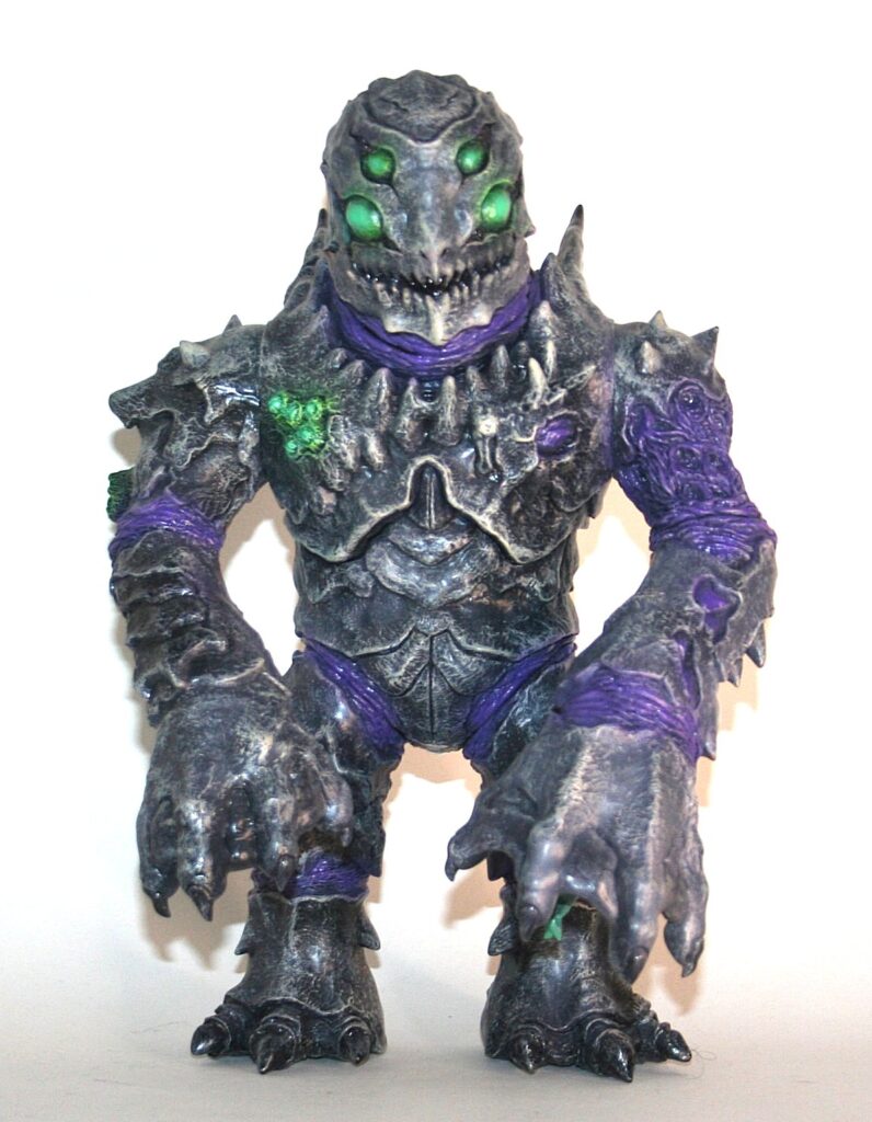 Miscreation Toys x Moff Creations Midnight Invader