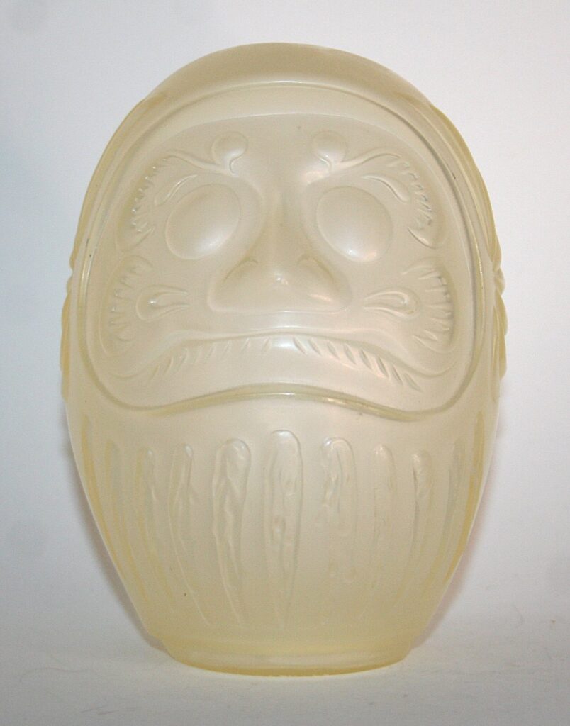 Secret Base Milky Clear Skull Daruma
