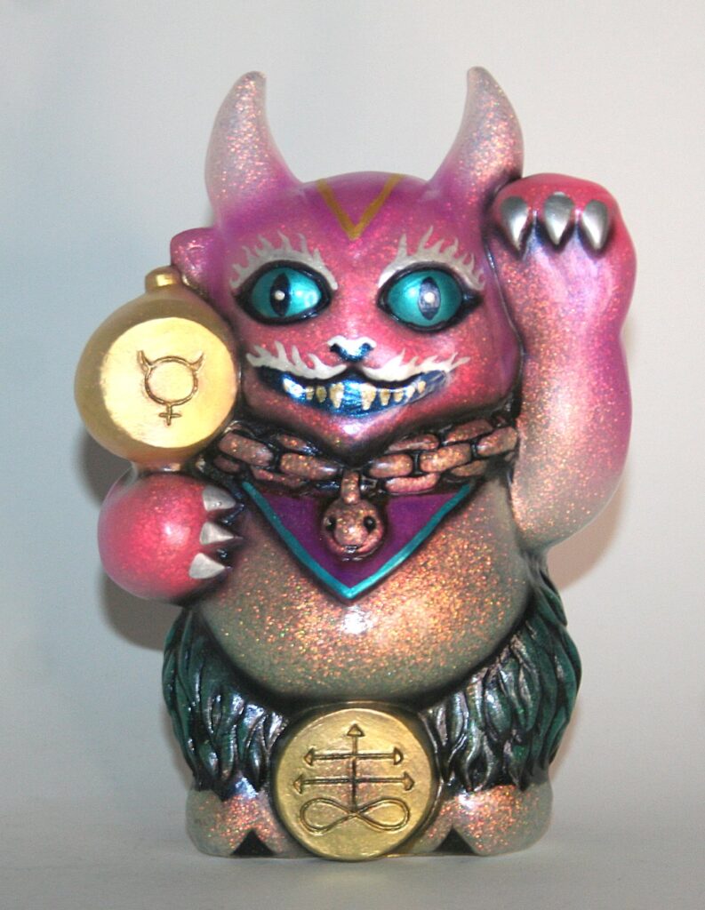 Wonder Goblin Blue Eye Maneki Devil