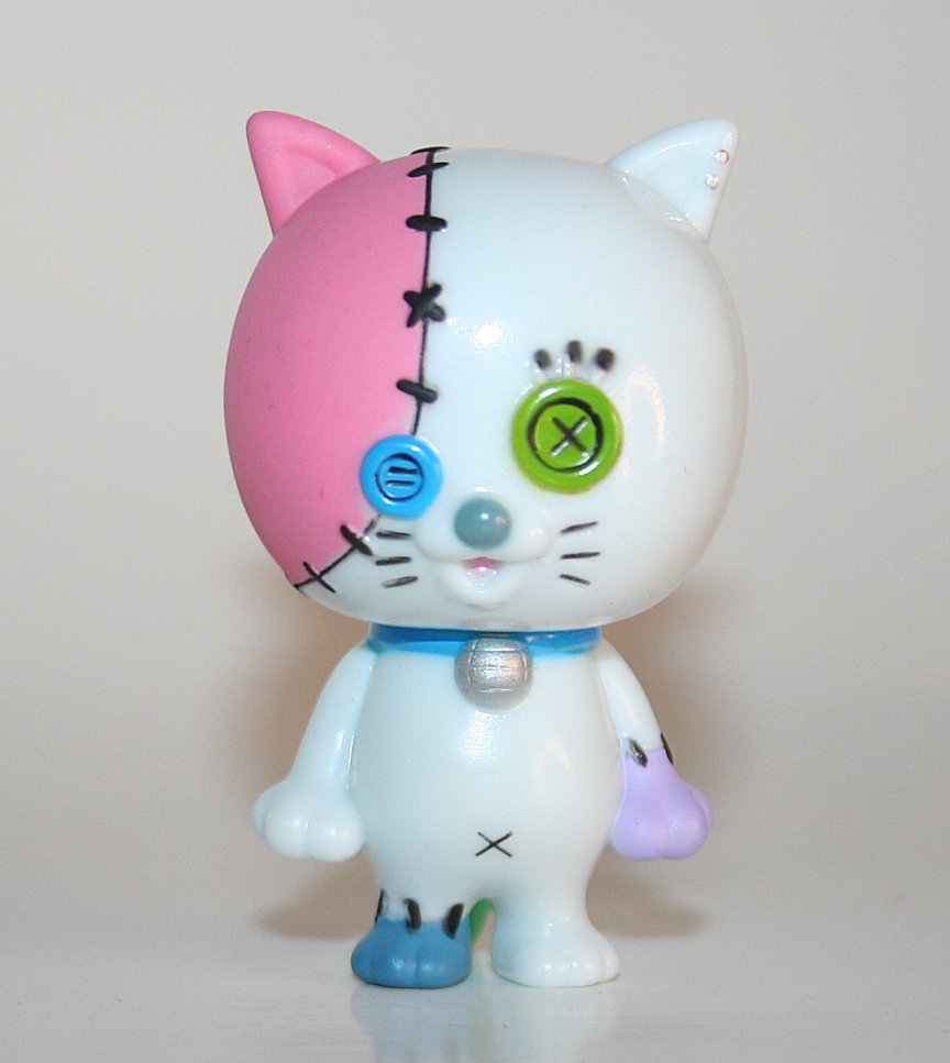 Medicom x Mames VAG Series 18 Pink Odori Neko Dancing Cat