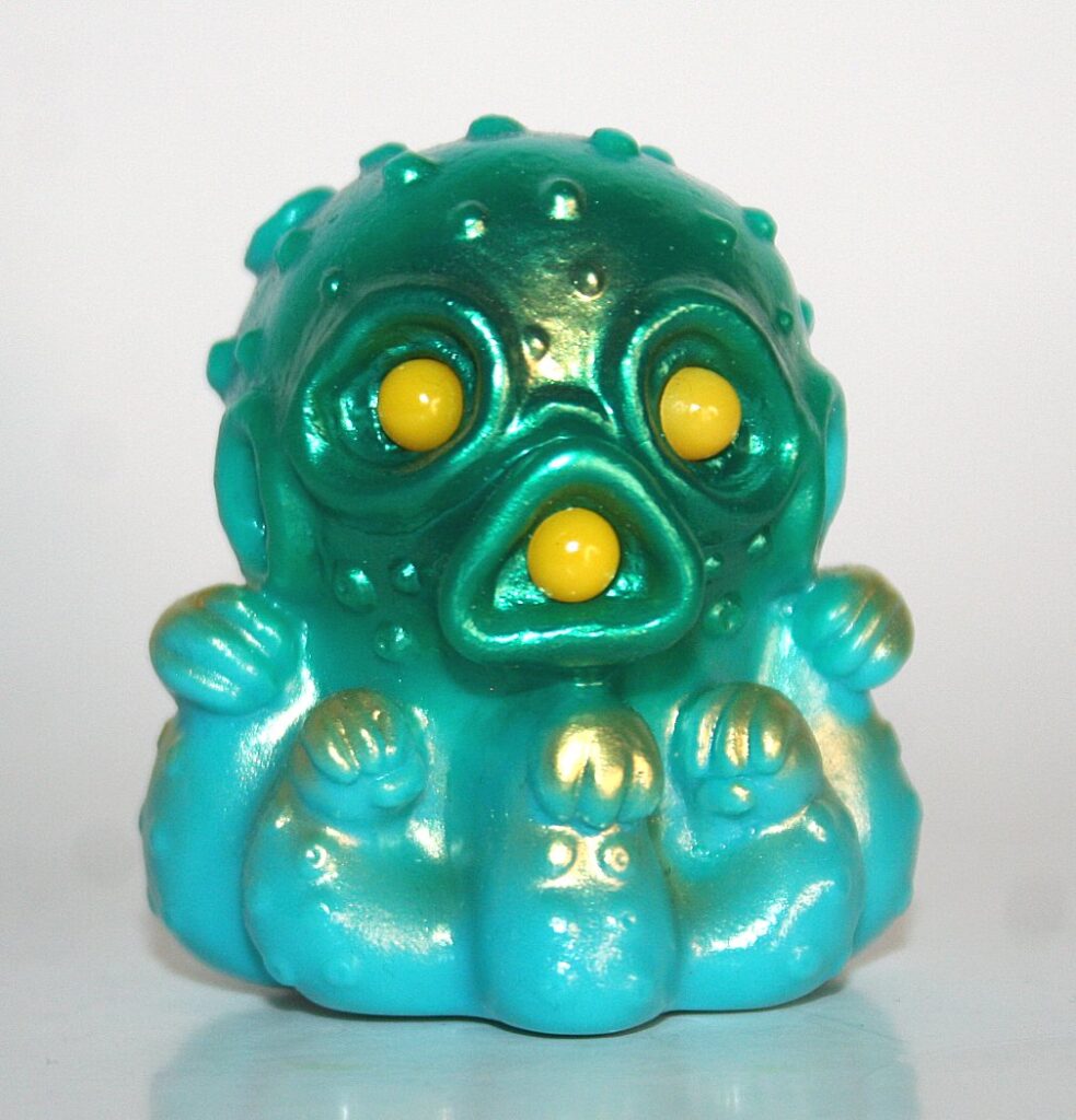 Griz Biz Teal on Blue Oozipuss