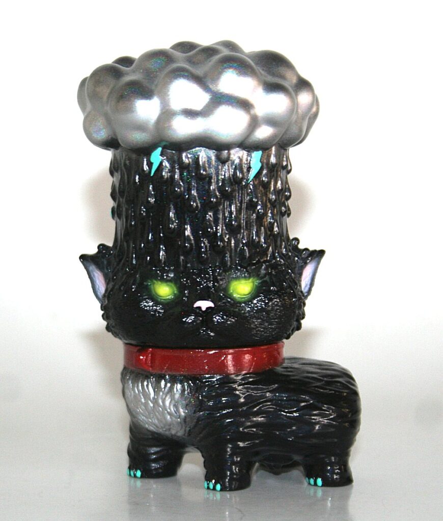 Moucoyama Silver on Black Rain Cat