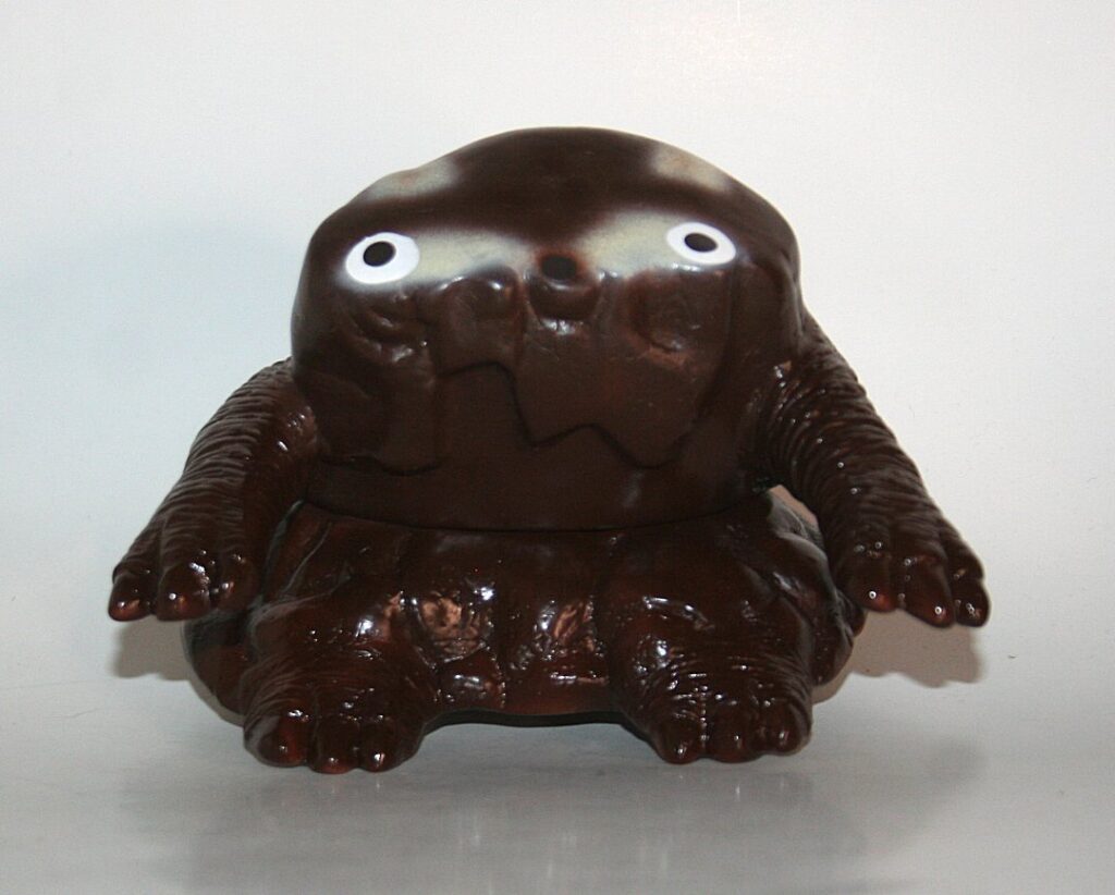Amapro x Bandai Nishimuraya Brown Inawashiro Monster