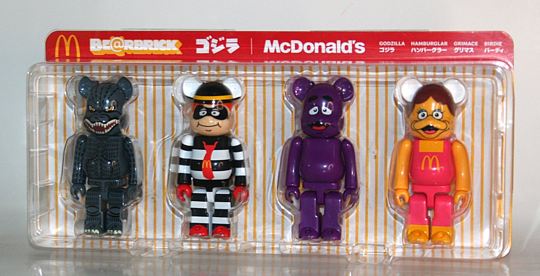 Medicom Be@rbrick Godzilla VS McDonalds 150 percent set of 4 sealed on card