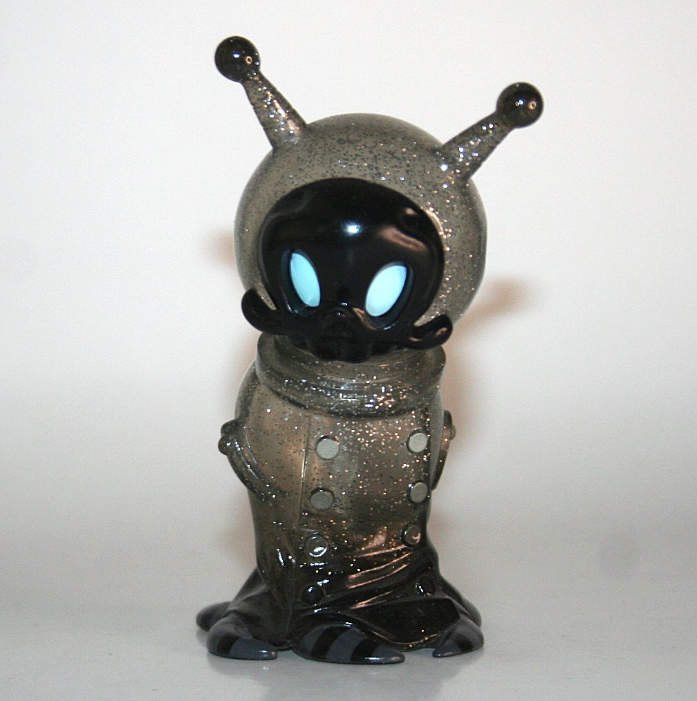 Super7 Clear Black Lame Big Sal
