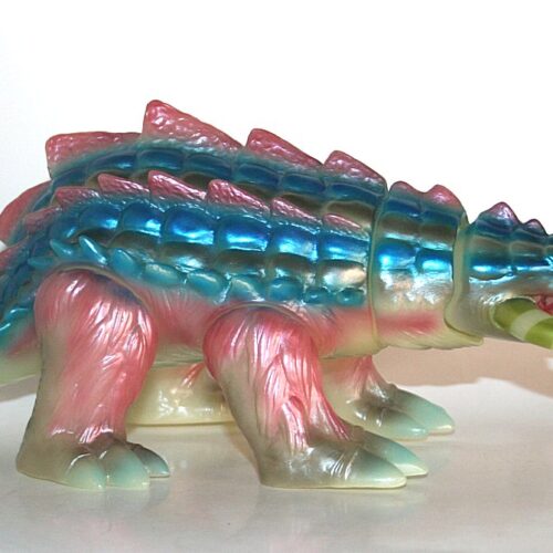 Dream Rocket x Kaiju Taro Exclusive Glow Queen Gazura