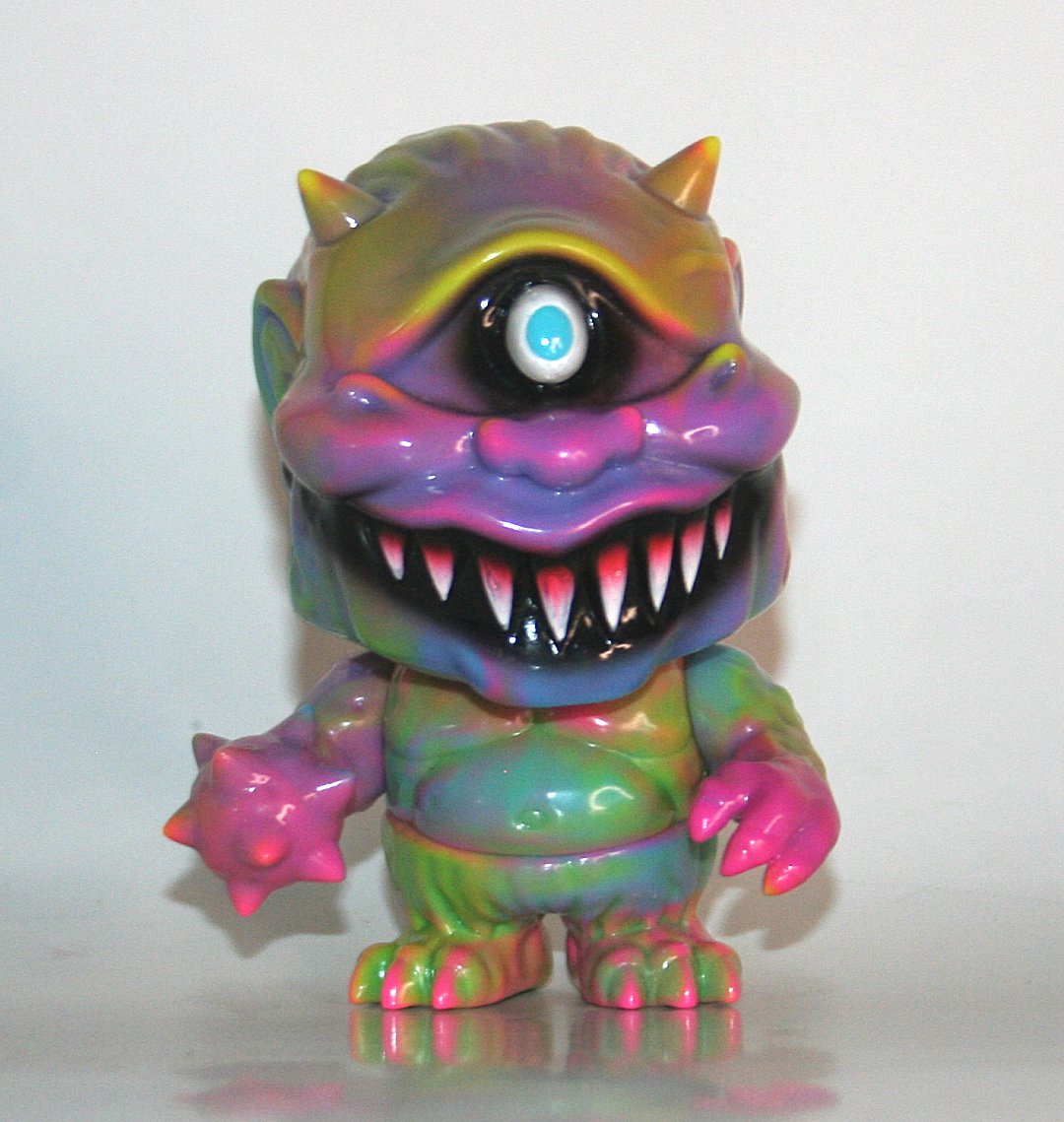 MVH x Unbox painted marbled Chibi Ollie V2 sofubi