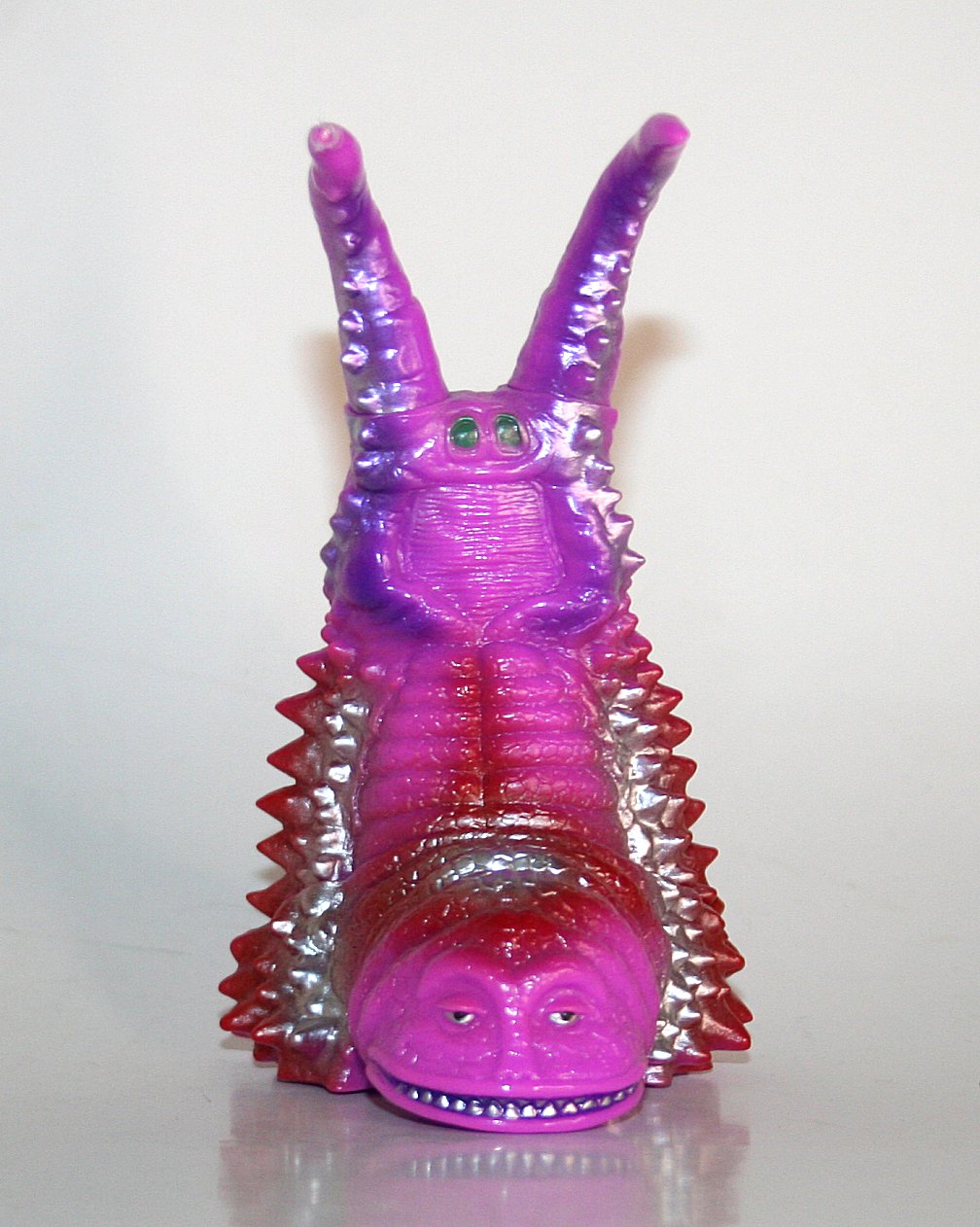 Max Toy Co x Tsuburaya Purple Twin Tail kaiju sofubi from Return of Ultraman
