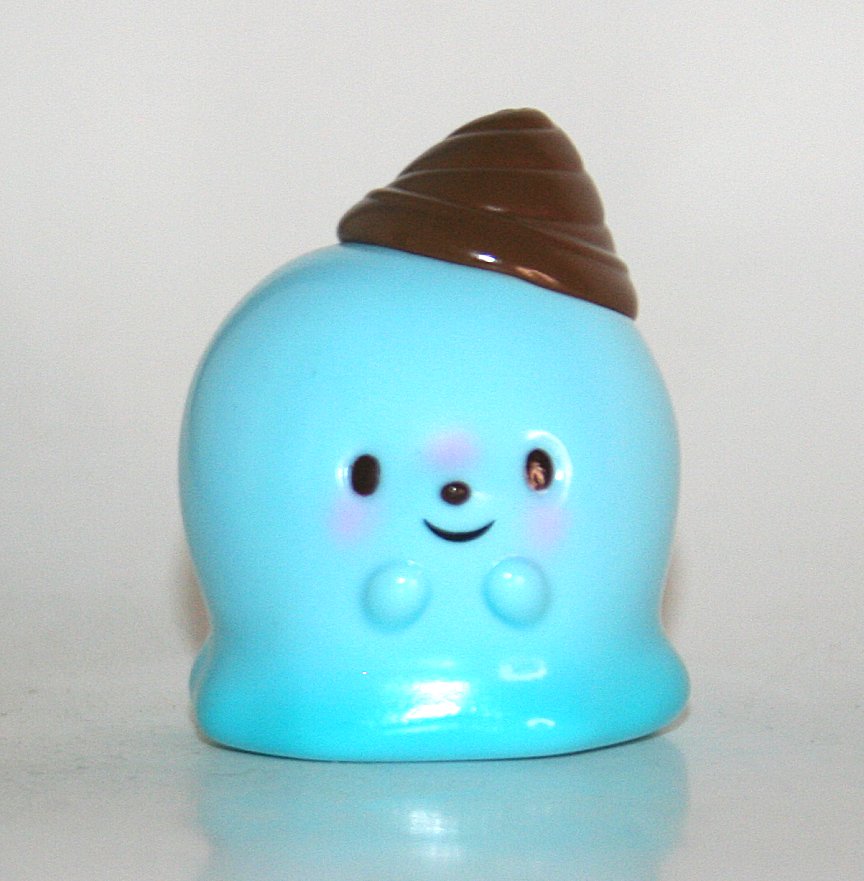 Medicom x Seri Norica VAG Blue x Brown Kaiju Icey