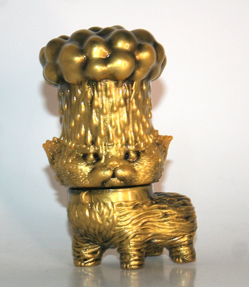 Moucoyama Golden Heavy Rain Cat