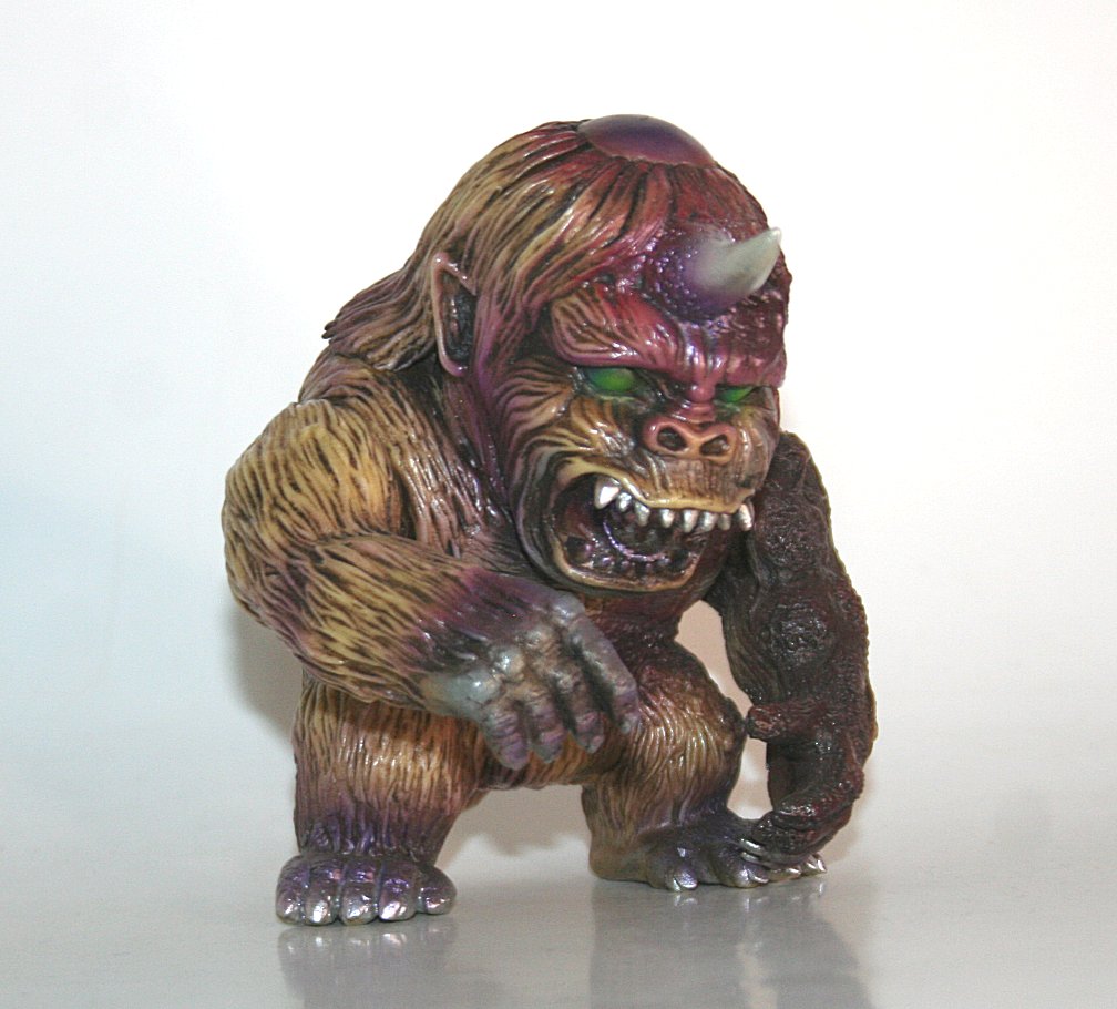 Shikaruna Purple on Browns Cube Zongora