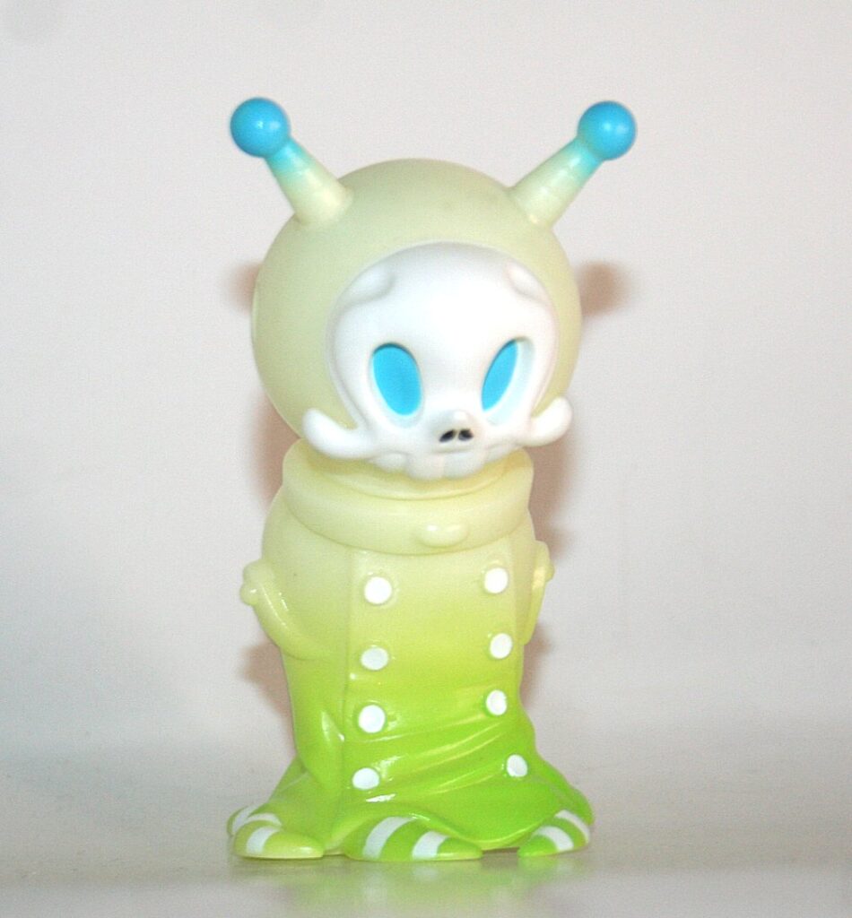 Super7 Exclusive Dragon Con Glow Big Sal