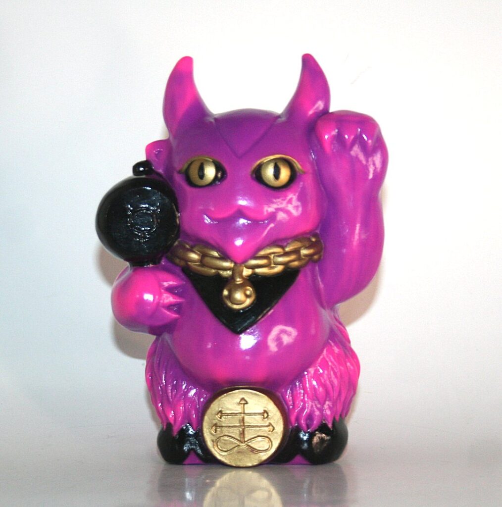 Wonder Goblin Purple x Pink Maneki Devil