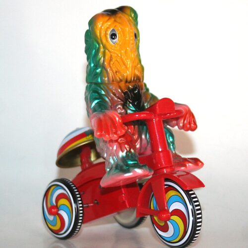 M1 Hawaiian Hedorah Riding Tricycle