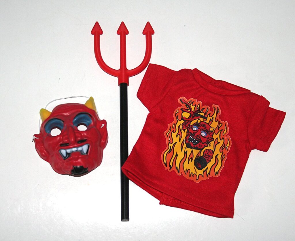 Retroband Trick or Treat 3 Outfit