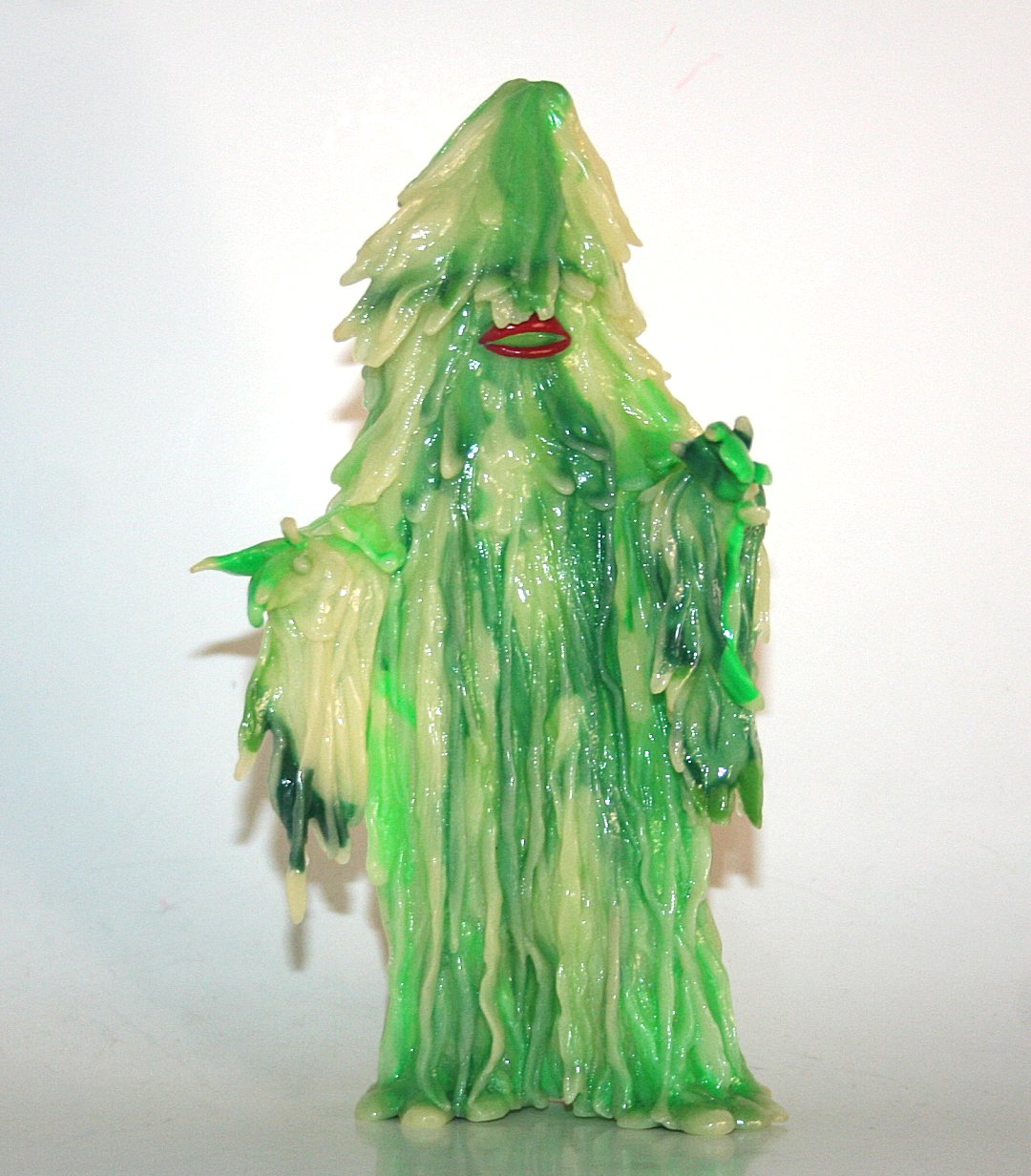 CCP green and glow in the dark marbled Zazahn sofubi with red lips