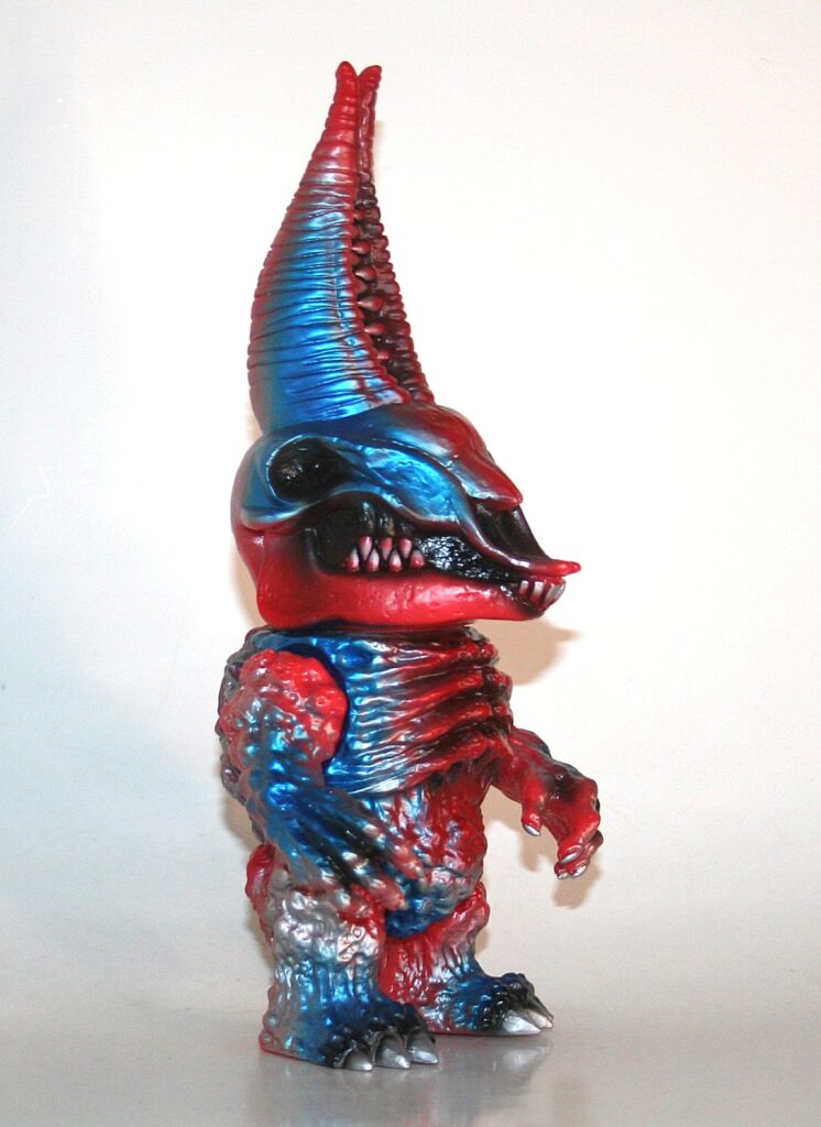 MVH x Dark Matter Toys Custom Bone Usir DX