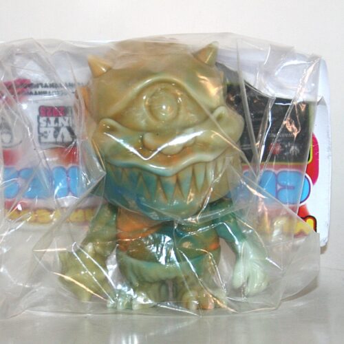 MVH x Unbox Marbled Madness 5 Points Chibi Ollie V2