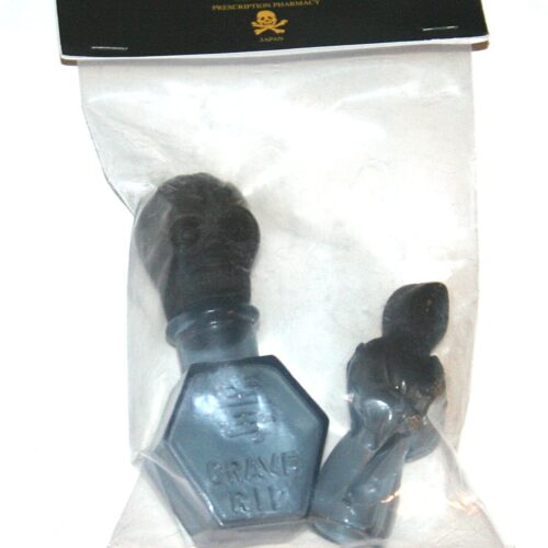 Tractor Slave Brand Clear Blue Grave Gift Set