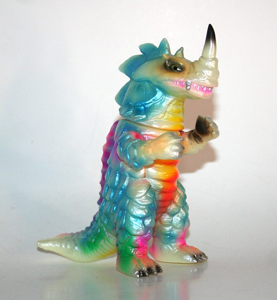 Yamomark x Blobpus Glowing Seagoras