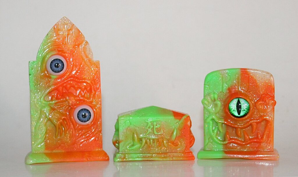Blitzkrieg Toys Orange x Green X Glow Tombstone Set