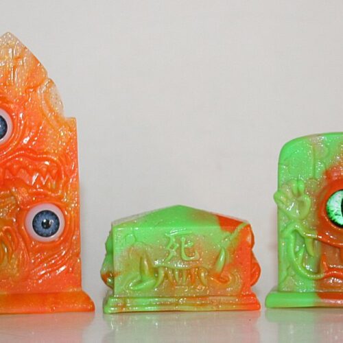 Blitzkrieg Toys Orange x Green X Glow Tombstone Set