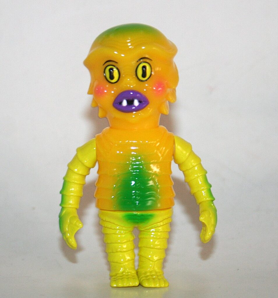 Headlock Studio Yellow x Peach Mini Creature
