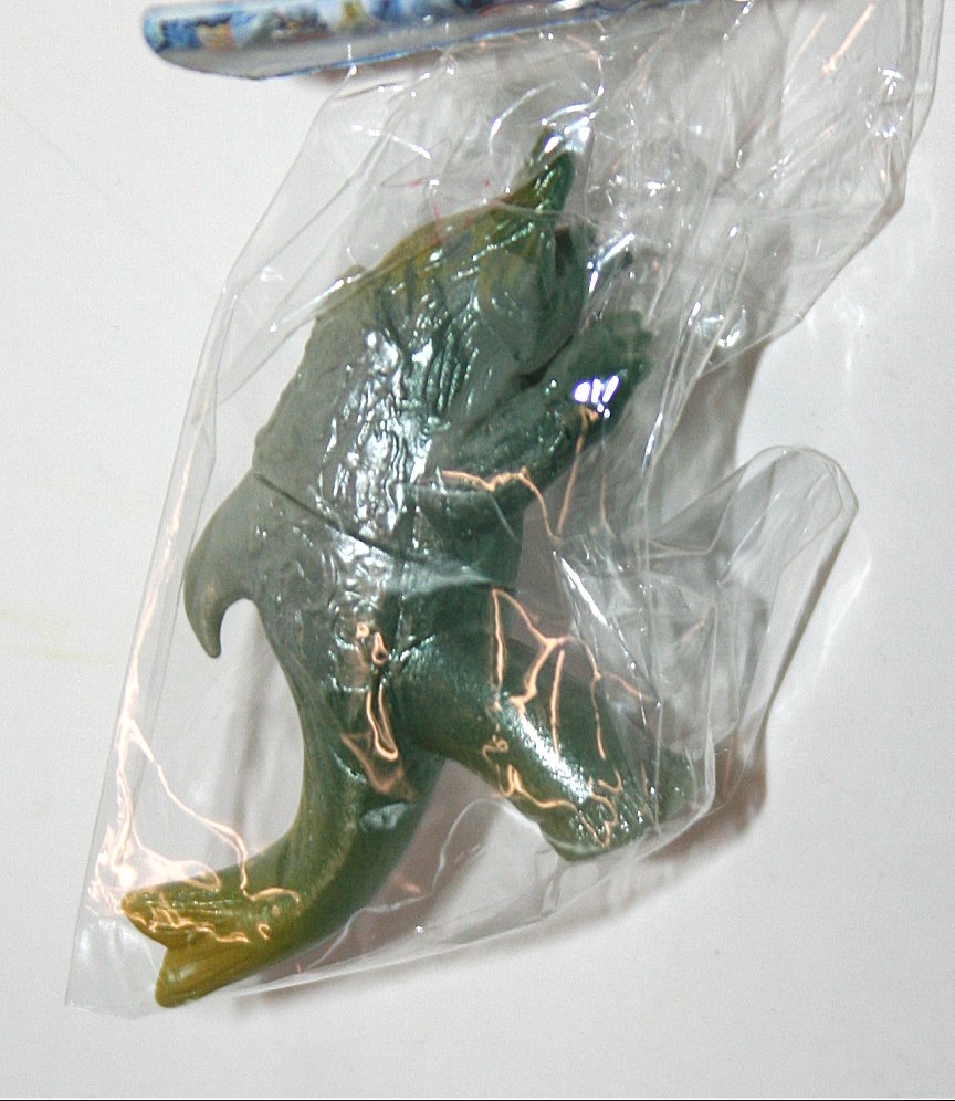 Marusan Yellow Tail Marumon Gacha