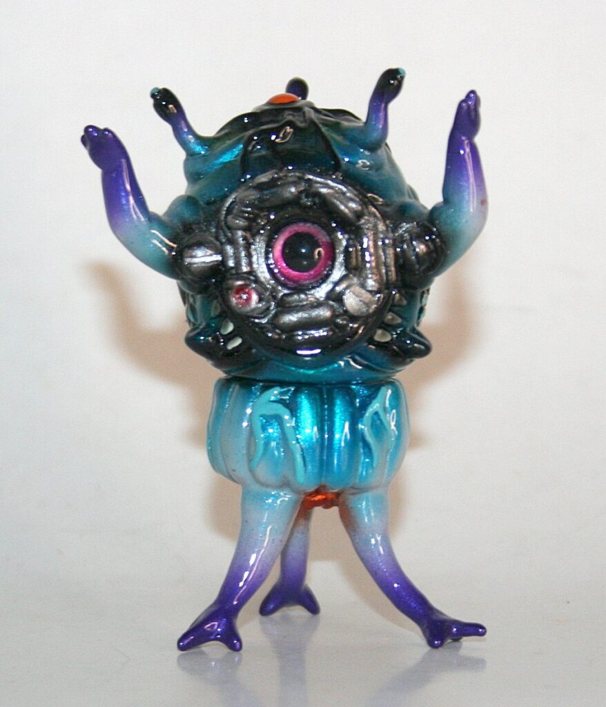 Paul Kaiju x Mechavirus Custom Mecha Mini Moon Goon