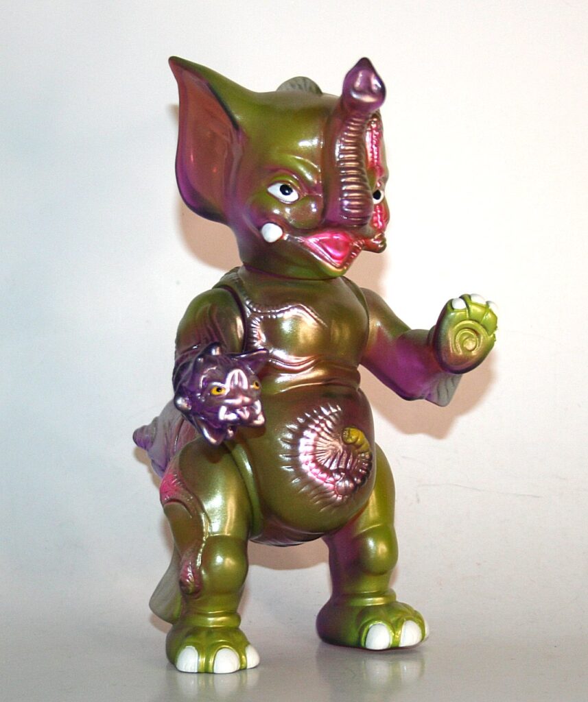 Paul Kaiju x Medicom Clear Purple Boss Carrion