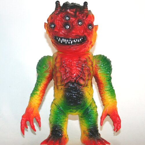 Rampage Toys x MVH Custom Tokyo Alien Hunter