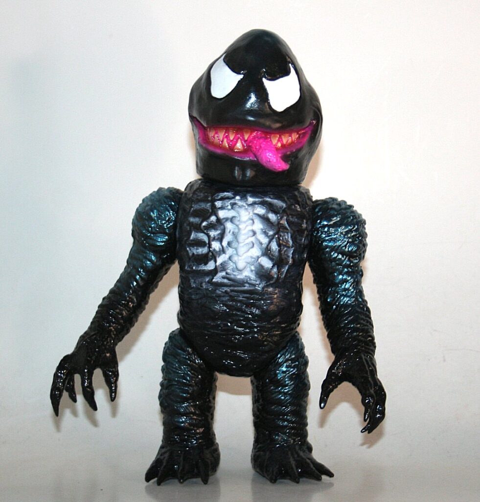Rampage Toys x SHB Spiderman Venom